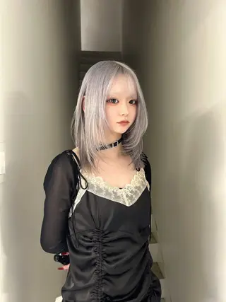 ミディアム カラー 松原 朱里のヘアスタイル