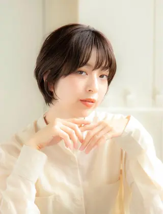 ショート カラー パーマ ヘアアレンジ 🩵美艶髪×透明感 カラー×質感再生💚のヘアスタイル