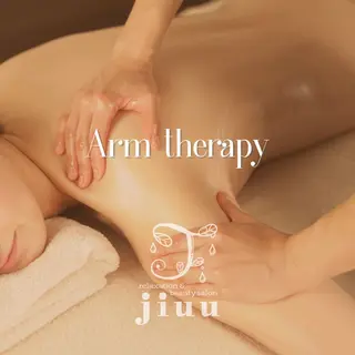 salon jiuu 巻き肩・肩こり・猫背のエステ・リラクイメージ