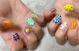 ネイル t. yoshizawaのネイルデザイン