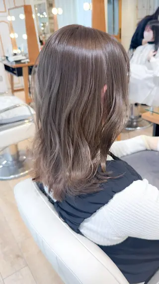 ミディアム カラー ✨カラー支持No.1 🧸ワキ カナコ🧸のヘアスタイル