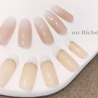 ネイル un Riche所属・アンリッシュ新宿店 kousakaのネイルデザイン