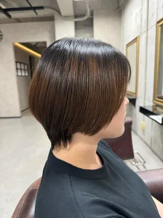 ショート カラー 福岡 拓実のヘアスタイル
