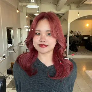 ロング Maho/海外 レイヤー/ハイトーンのヘアスタイル