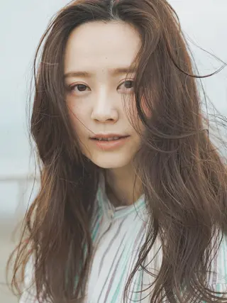 ロング 柳下 涼のヘアスタイル