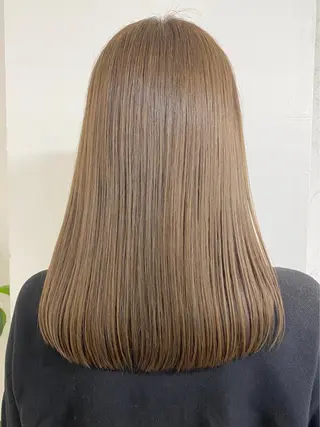 カラー ボブ/ミディ/ロング 特化/芳野りんかのヘアスタイル