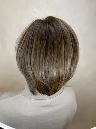 ショート カラー Aimer Hair Design Lewis所属・伊藤 いほみの眉毛・アイブロウイメージ