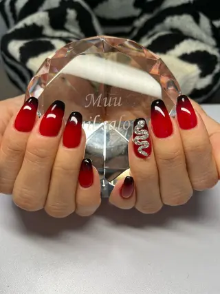 ロング ネイル マツエク・マツパ apopi's所属・apopis＊ close23:00のネイルデザイン