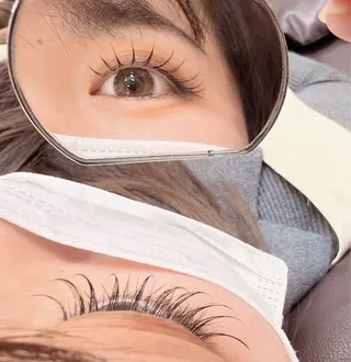 マツエク・マツパ Angela エステサロンのマツエク・マツパデザイン