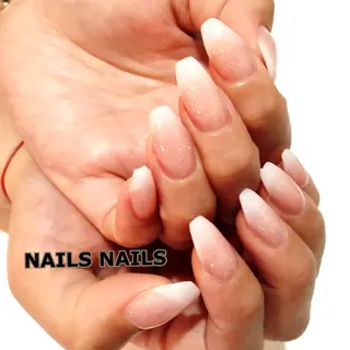 ネイル NAILSNAILS ERIKAのネイルデザイン