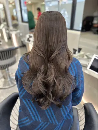 ロング カラー 髪質改善×韓国ヘアサロン Role 博多【ロール】所属・yui🎀ブリーチ なしWカラー／博多のヘアスタイル