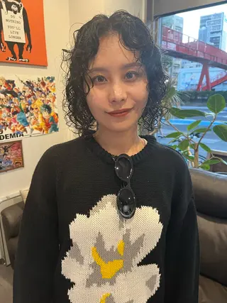 ミディアム パーマ アトム/ウルフ パーマ/レイヤーのヘアスタイル