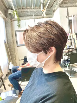 ショート カラー ✂︎cadre✂︎ 🪶かまだれいし🪶のヘアスタイル