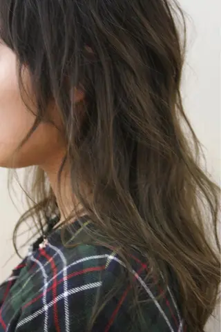 ロング カラー 山本 芳喜のヘアスタイル