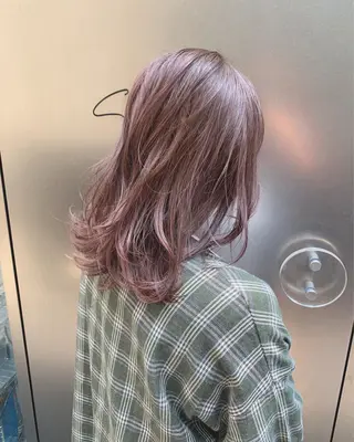 ミディアム カラー インナーカラー/天神 ブリーチ/吉田のヘアスタイル