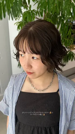 ショート カラー 明瀬 咲良のヘアスタイル