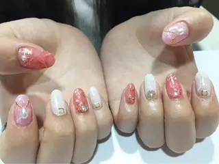 ネイル Sympa 𝓜iwako🐰ᩚのネイルデザイン