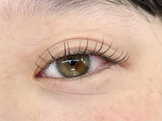 マツエク・マツパ Miroir EYELASH&BROW所属・Miroir Sunadaのマツエク・マツパデザイン
