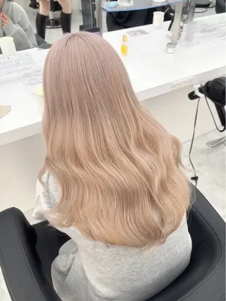 ロング カラー モテ髪💕ハイトーン yuriaのヘアスタイル