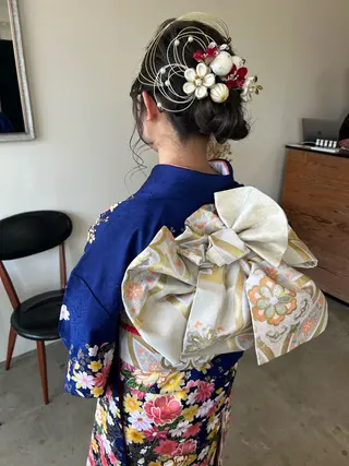 plus HAIR いずみのヘアスタイル