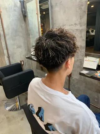 パーマ メンズ ⚡️メンズパーマ特化 mens支持◎/忠地のヘアスタイル