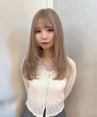 ロング カラー ヘアアレンジ ハイトーン mamiのヘアスタイル