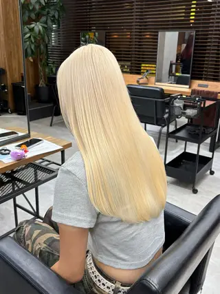 ロング カラー ENA💗NEXT /ハイトーンエクステのヘアスタイル