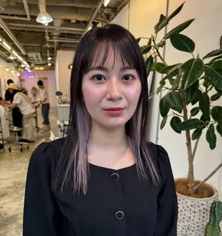 ロング 小森 祐希のヘアスタイル