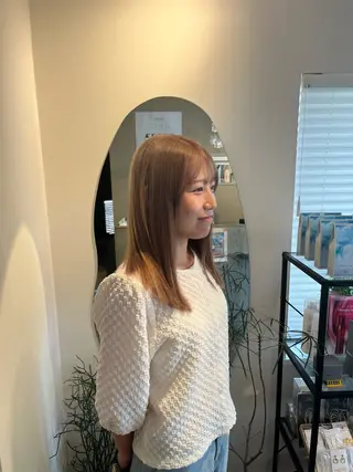 ミディアム カラー 本木下朋花/髪質 改善×ダブルカラーのヘアスタイル