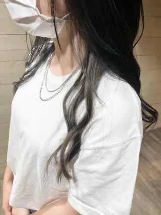 ロング カラー ヘアアレンジ ミズタ マイのヘアスタイル
