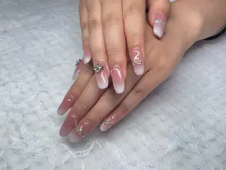 ネイル 佐伯 彩菜のネイルデザイン
