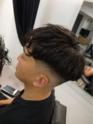 ショート パーマ メンズ INTRO SHIBUYA by Fi-Ne所属・💈メンズフェード 特化DAIYA💈のヘアスタイル