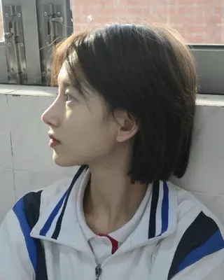 ショート 【arc】 佐藤未希穂/レイヤーのヘアスタイル