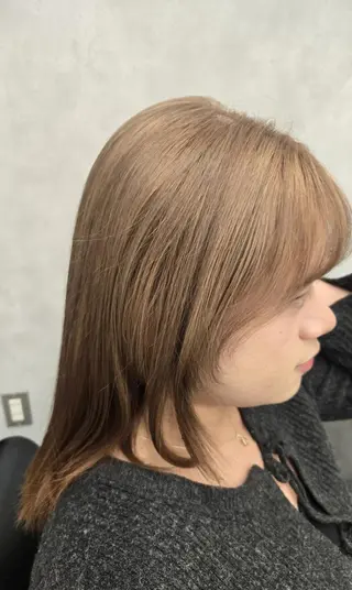 カラー セミロング 色落ちまで美しく/ 髪質改善/mikuのヘアスタイル