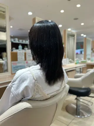 セミロング パーマ あ 長嶋零のヘアスタイル