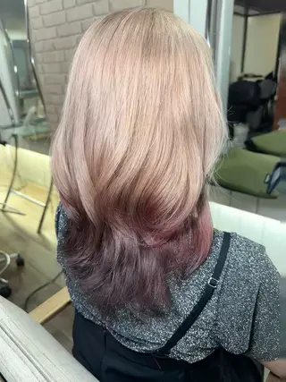 セミロング カラー MiU所属・韓国×髪質改善×美髪 縮毛矯正×レイヤーのヘアスタイル