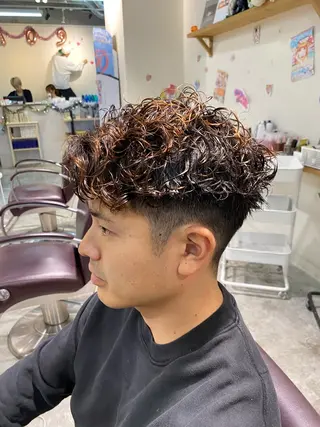 ショート パーマ メンズ パーマ特化/フェザー パーマシャドウ/真生のヘアスタイル