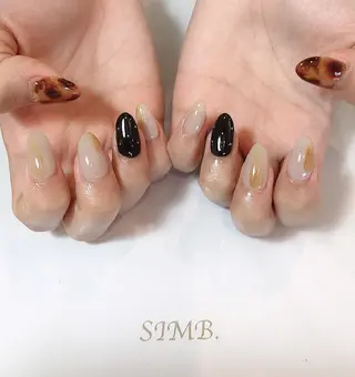 ネイル nailsalon SIMB.のネイルデザイン