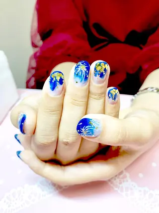 ネイル 出川 ゆりのネイルデザイン