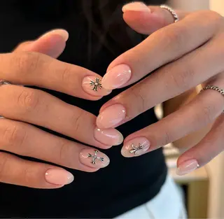 ネイル u1salon所属・ゆい ユイのネイルデザイン