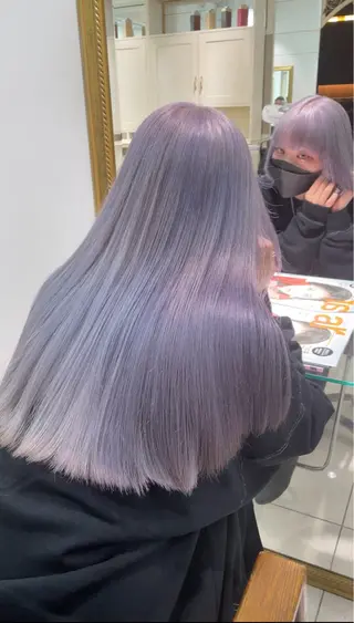 ロング 🩶ブリーチ/ レイヤー🩶フミカのヘアスタイル