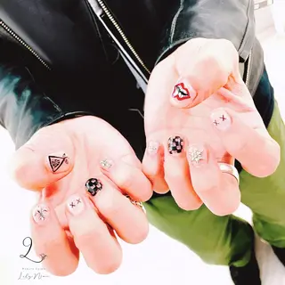 ネイル REVIA :ayaのネイルデザイン