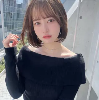 ミディアム カラー 🫧うる艶トレンド 🫧透明感カラーのヘアスタイル