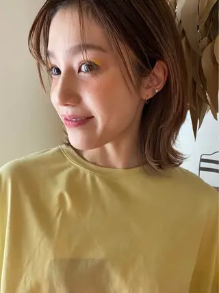 ミディアム カラー 猪俣 彩音のヘアスタイル