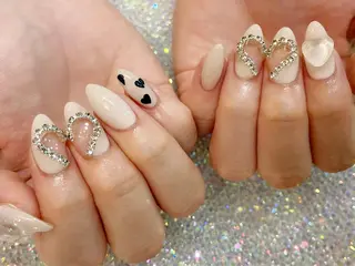 ネイル nailsalon Mirrorのネイルデザイン