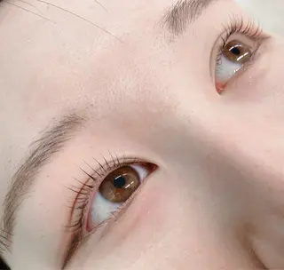 マツエク・マツパ まつ毛パーマ専門& men's眉AYAの眉毛・アイブロウイメージ