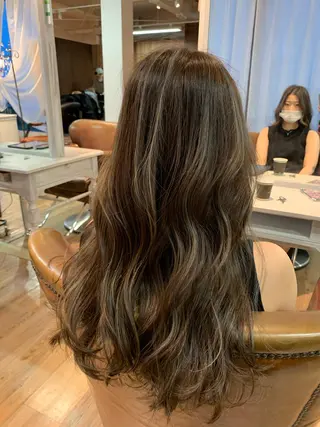 ロング DALIA(ダリア)所属・艶髪💎美容師 TATSUYAのヘアスタイル