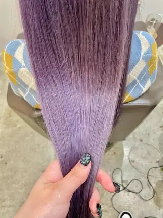 ロング カラー miloc那覇 MIKUのヘアスタイル