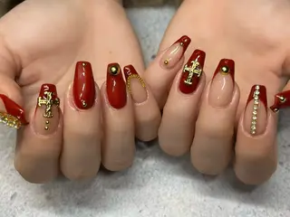 ミディアム watabe .のネイルデザイン