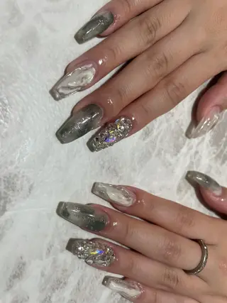 ネイル 山中 あいのネイルデザイン